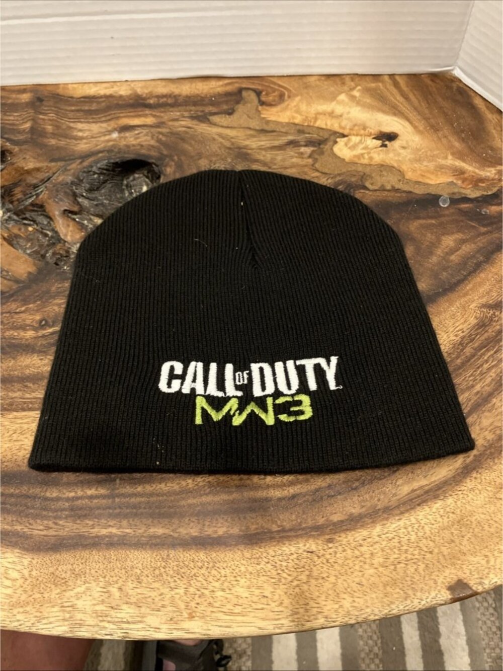 XBOX 360 Call of Duty Modern Warfare 3 Beanie Hat Men’s Gamer Merchandise